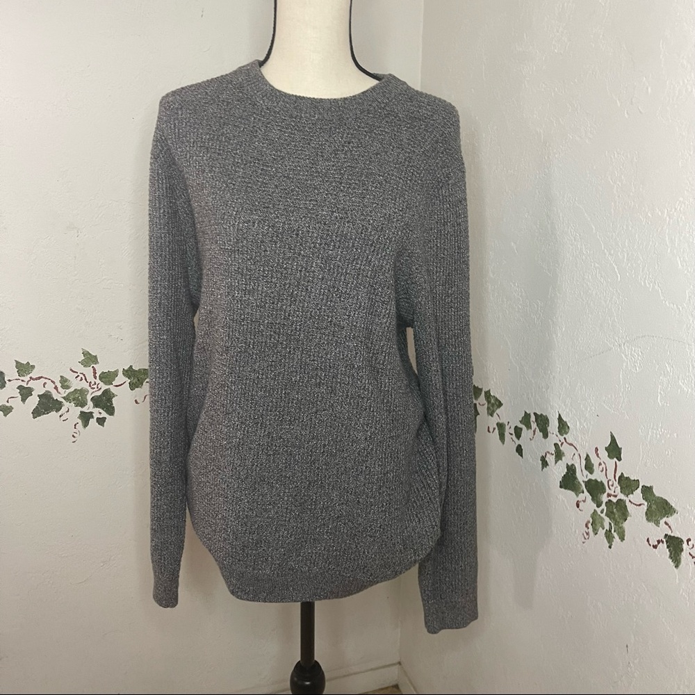 H&M gray knit sweater medium